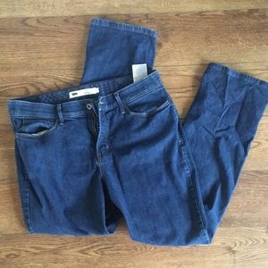 525 perfect waist straight leg Levi’s size 12